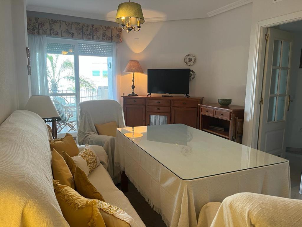 Lyrioshomes Precioso Apartamento Puerto De Estepona Dış mekan fotoğraf